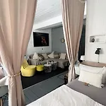 Daheim In Appartement