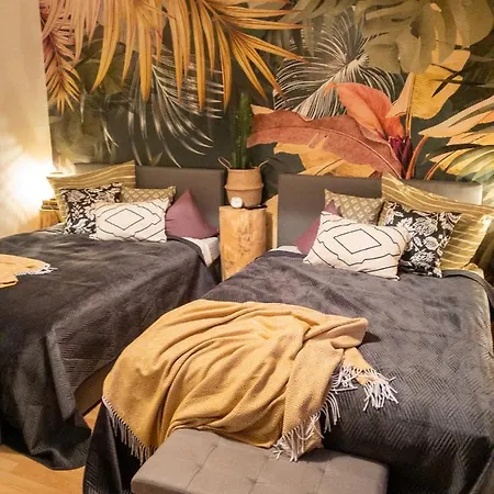 Daheim In Apartment *