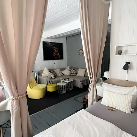 Daheim In Appartement